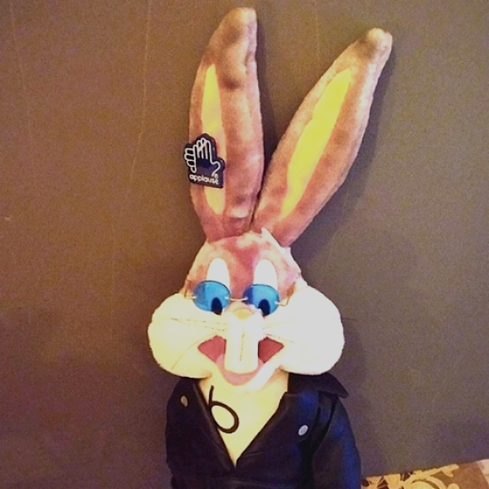 Vtg. Warner Bros 1994 Bugs Bunny Plush Bloomingdales, Looney Tunes - Picture 3 of 7